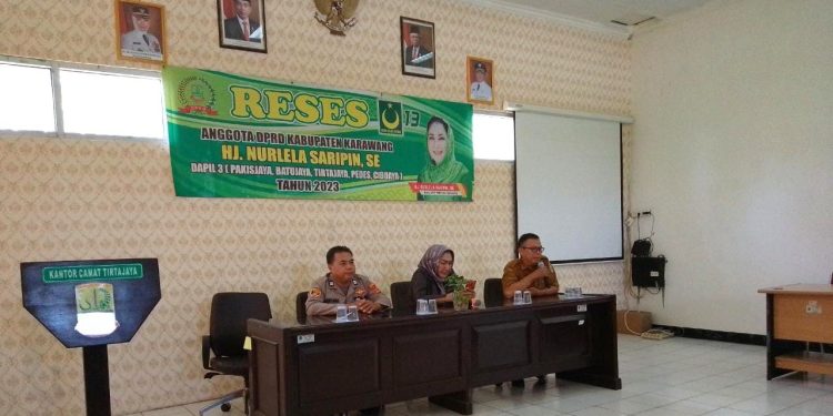 Kanit Reskrim Polsek Tirtajaya Hadiri Reses Anggota DPRD Karawang