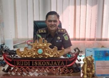 Kejari Karawang Terbuka Bagi Masyarakat Untuk Beraudensi