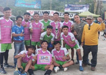 Tim Volly Ball Putra Desa Cikawung Pancatengah Tasikmalaya Sabet Juara I UPK Cup 2023