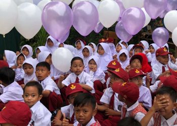 Manfaatkan MPLS, SDN 1 Manangga Bungursari Tanamkan Motivasi Belajar Bagi Para Peserta Didik Barunya
