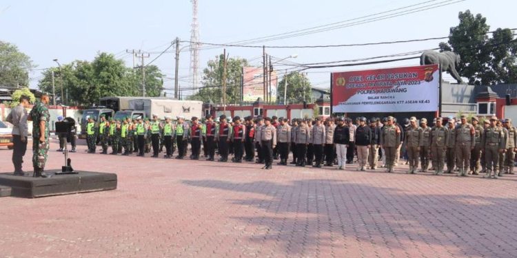 Kapolda Jabar Bersama Pangdam III/Siliwangi Sidak Kesiap Siagaan Operasi Tri Brata Jaya 2023