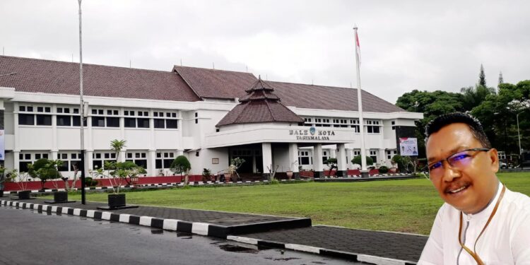 Ironis, Pemkot Tasikmalaya Kuper Guru