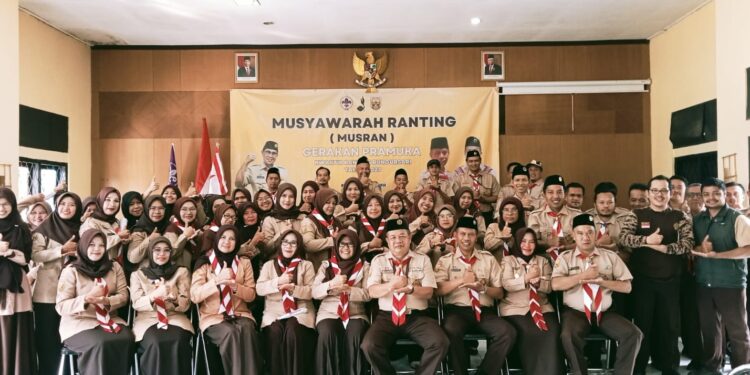 Secara Aklamasi Ikah Wastikah Didaulat Musran Menjadi Ketua Formatur Pengurus Gerakan Pramuka Kwarran Bungursari Kota Tasikmalaya Periode 2023-2026