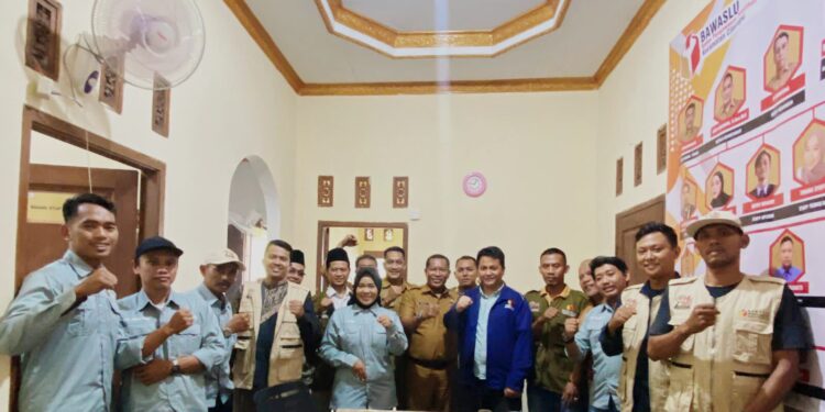 Panwascam Cileungsi Gelar Rakor Seputar Pengawasan Logistik Pemilu 2024
