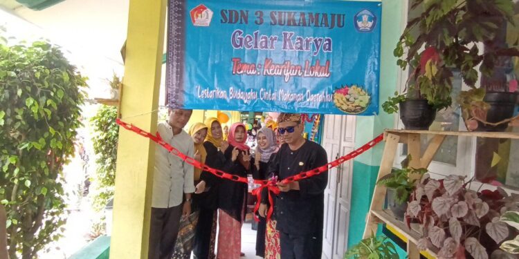 SDN 3 Sukamaju Indihiang Gelar Karya P5 Kearifan Lokal ‘Ngabudah Kuda’