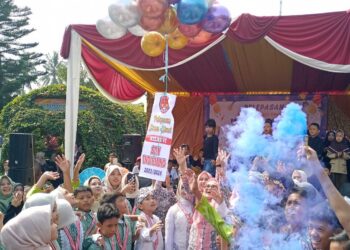 Pelepasan Alumni & Pentas Seni Siswa SDN Indihiang Tahun 2024 Meriah