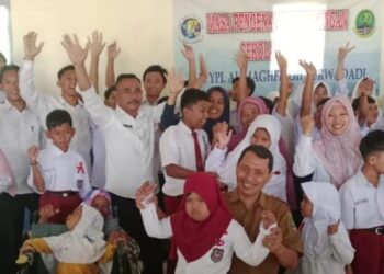 Siswa Baru SLB YPI Al Magfiroh Purwadadi Antusias Ikuti MPLS