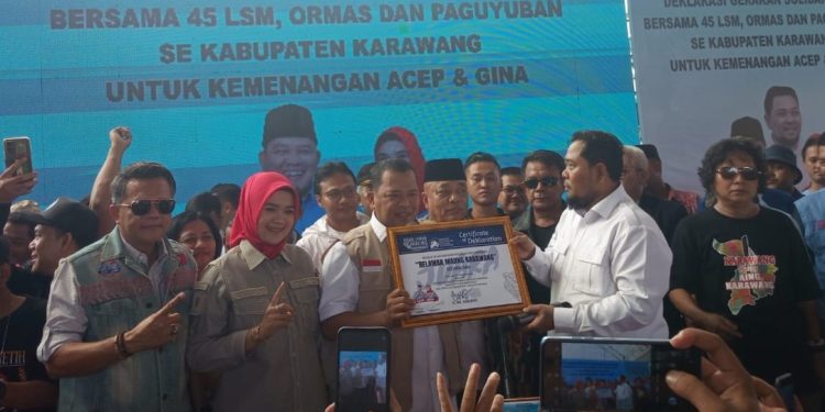 46 Ormas, LSM & Paguyuban Gelar Deklarasi Memenangkan Palon Acep-Gina Pada Pilkada Karawang 2024