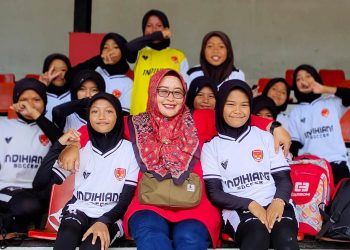 Dengan Gemilang, SDN Indihiang Sabet Juara I T-Village Women Football Cup Ke-II 2024