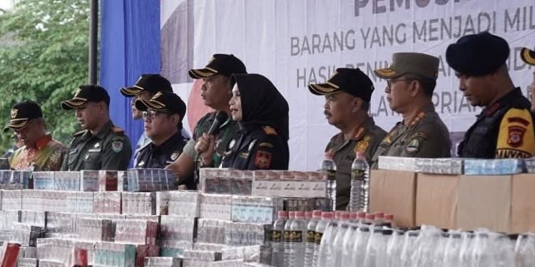 Di Kabupaten Tasikmalaya 4 Juta Batang Rokok Ilegal Dimusnahkan