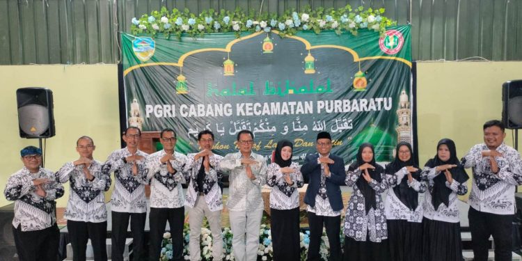 Halal Bi Halal Idul Fitri 1446 Hijriah PC PGRI Purbaratu Khidmat