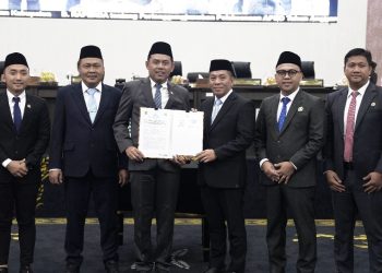 DPRD Karawang Gelar Rapat Paripurna Bahas Tiga Agenda Sekaligus