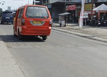 Pelaksana Pengerjaan Peningkatan Jalan A. H. Nasution Tasikmalaya Diduga Abaikan Keselematan Pengguna Jalan