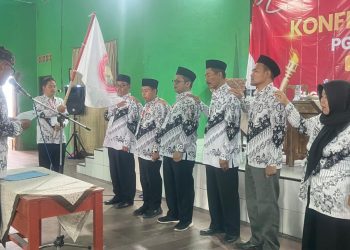 Cabang PGRI Tamansari Kota Tasikmalaya Penuh Khidmat & Seksama Laksanakan Konfercab Masa Bhakti XXIII Periode 2025-2030