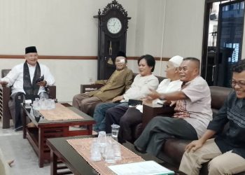 Kunjungan Anggota FOSSMA Disambut Hangat Ketua Umum DKM Mesjid Agung Kota Tasikmalaya
