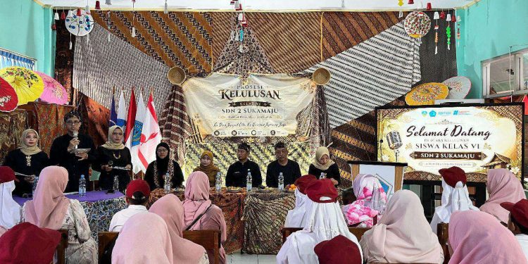 Pengumuman Kelulusan Sekaligus Seremoni Pelepasan Siswa Kelas VI SDN 2 Sukamaju TA 2025/2026 Bernuansa Sunda