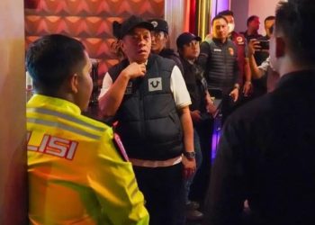 Dalam Sidak Terpadu, DPMPTSP Karawang Temukan SKPL Minol Janggal