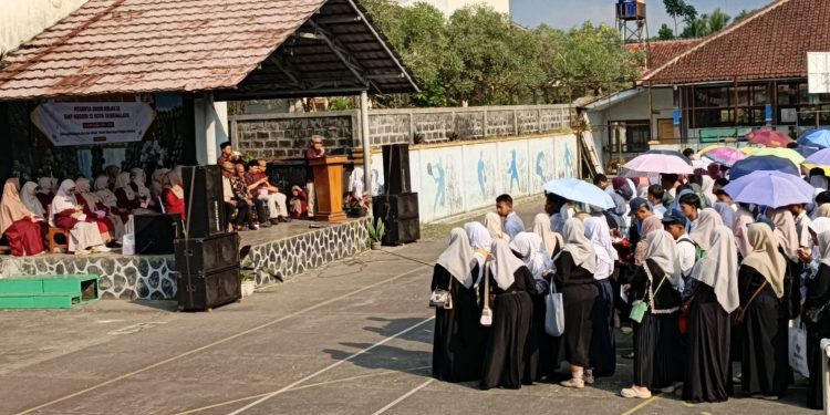 SMP Negeri 13 Kota Tasikmalaya Secara Resmi Umumkan 357 Siswa-siswi Kelas IX 100% Lulus