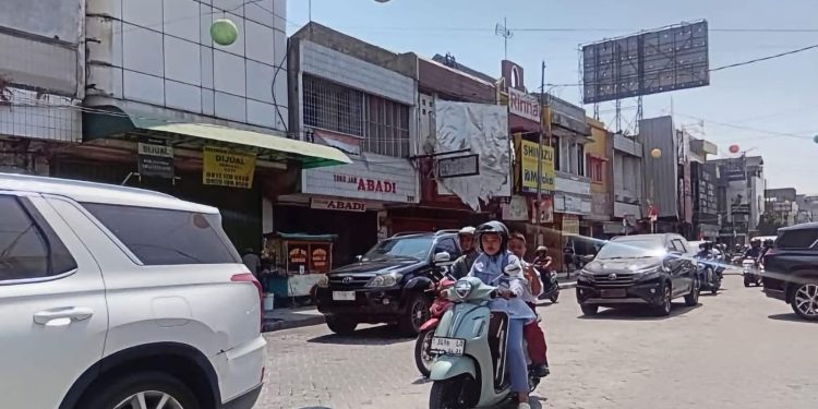 Jalan Tuparev Direhabilitasi , Material Paving Block Tetap Dipertahankan