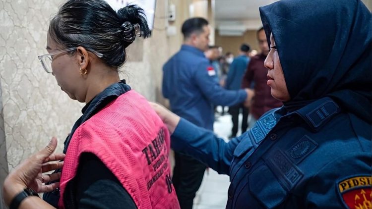 Buntut Kredit Fiktif KPR, Kejari Karawang Kandangi Empat Tersangka