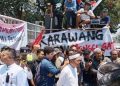 Kedatangan KDM Di Momentum Hari Jadi Karawang Ke-393 Mendapat Protes Warga