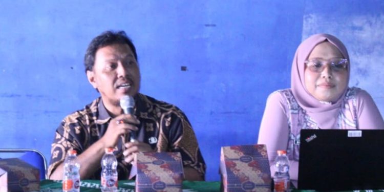 Workshop Penyusunan Draft Peraturan Desa, Disampaikan Apik Dua Narsum Dari Bagian Hukum Setda Kabupaten Tasikmalaya