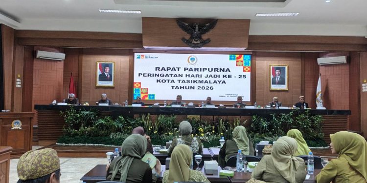 Rapat Paripurna Hari Jadi Ke-25, Ketua DPRD: “Tasik Harus Maju Tanpa Kehilangan Jati Diri Santri”