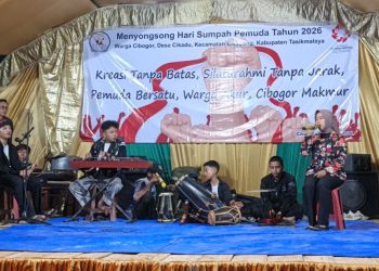 Meriah! Warga Cibogor Desa Cikadu Gelar Pentas Kreasi Seni Menyongsong Hari Sumpah Pemuda ke-98