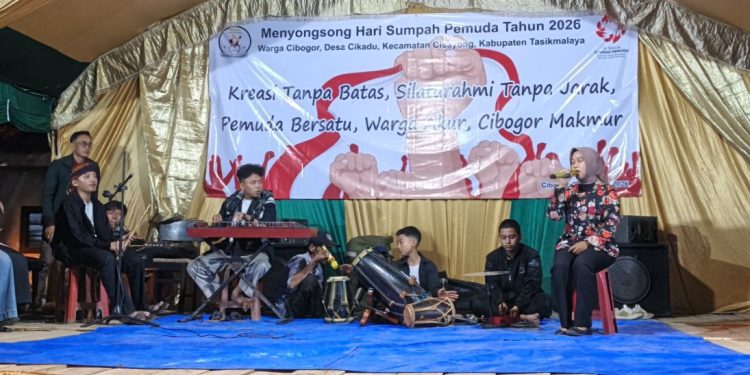 Meriah! Warga Cibogor Desa Cikadu Gelar Pentas Kreasi Seni Menyongsong Hari Sumpah Pemuda ke-98